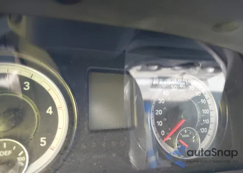 2018 Ram 2500 Slt 4X4 6'4 Box from USA, damaged, VIN 3C6UR5DL2JG411025